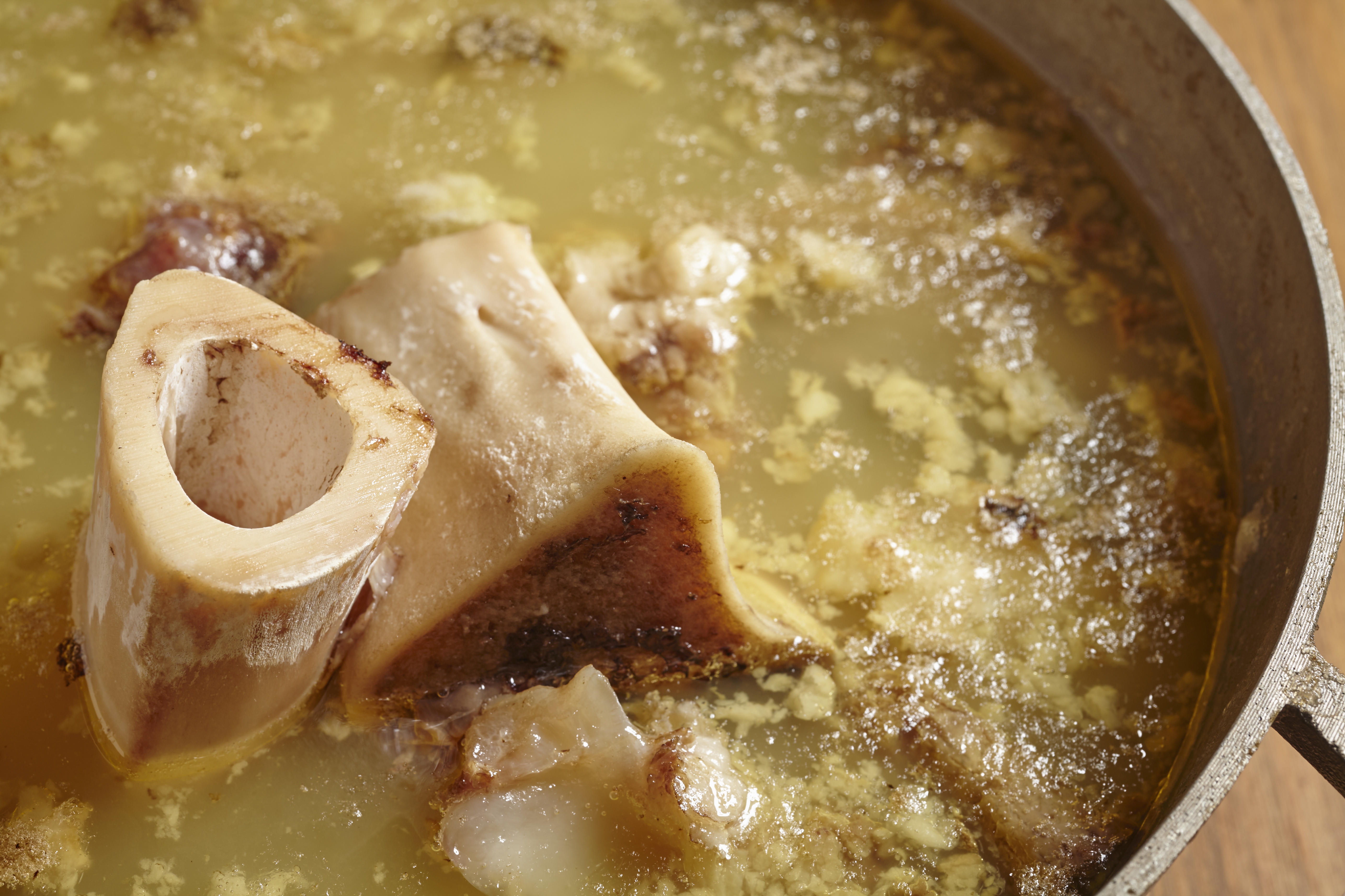 What is The Benefit of Drinking Bone Broth?
